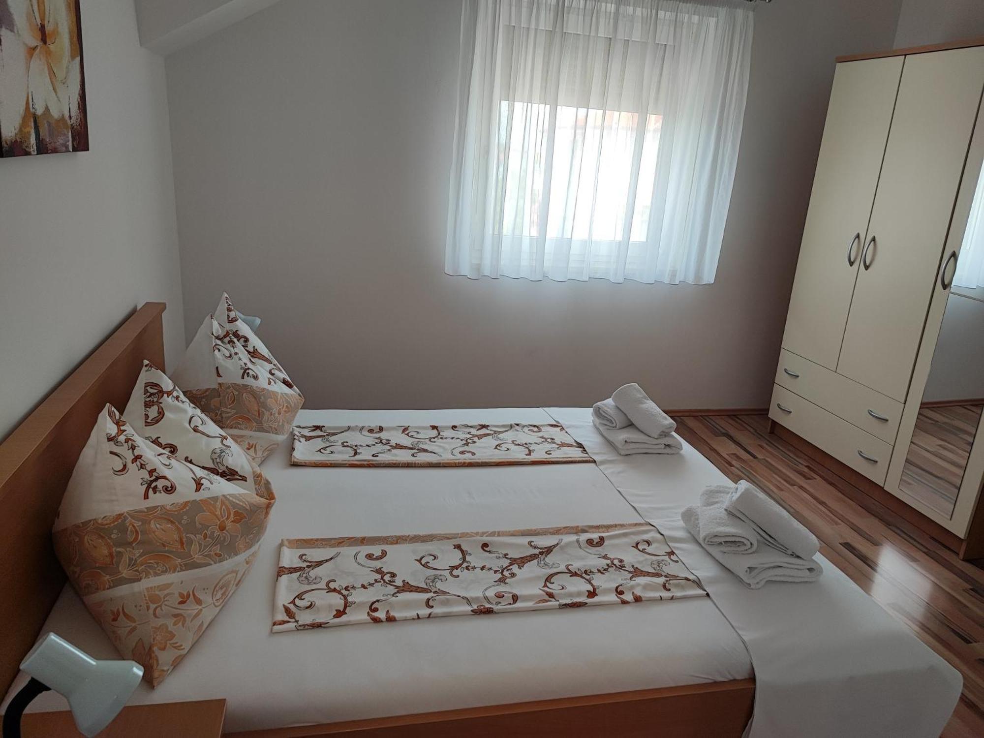 Apartments Antonella Betina  Exterior foto