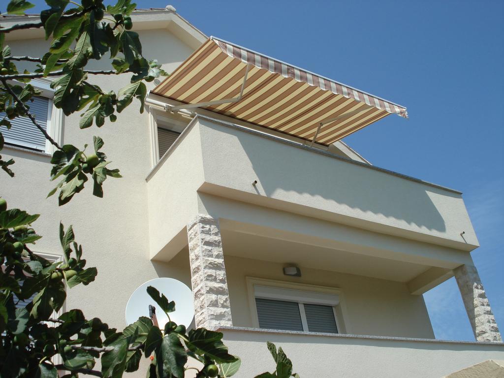 Apartments Antonella Betina  Zimmer foto