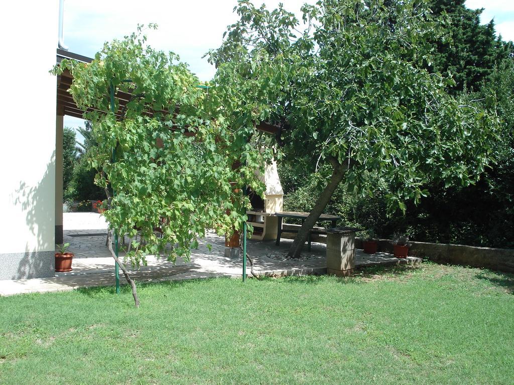 Apartments Antonella Betina  Exterior foto